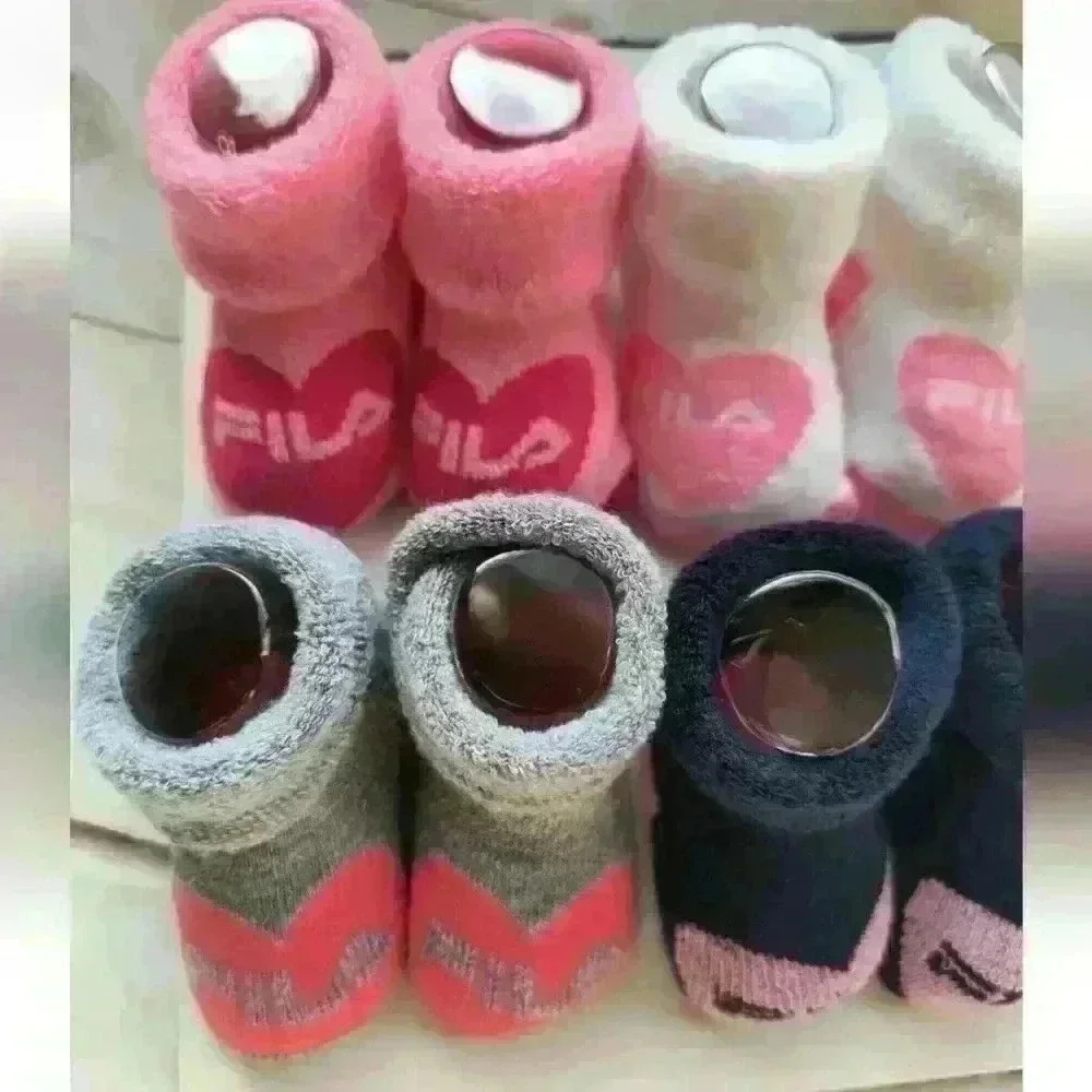 Baby Booties Socks Hearts 4 Pack Pink White Gray Black Girls Size 18-24 Months
